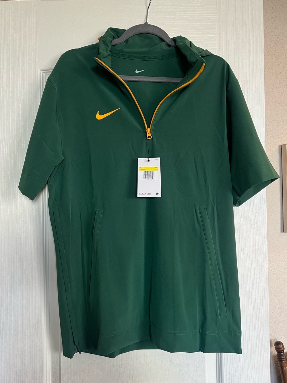 Nike Coaches sideline 1/4 zip up.